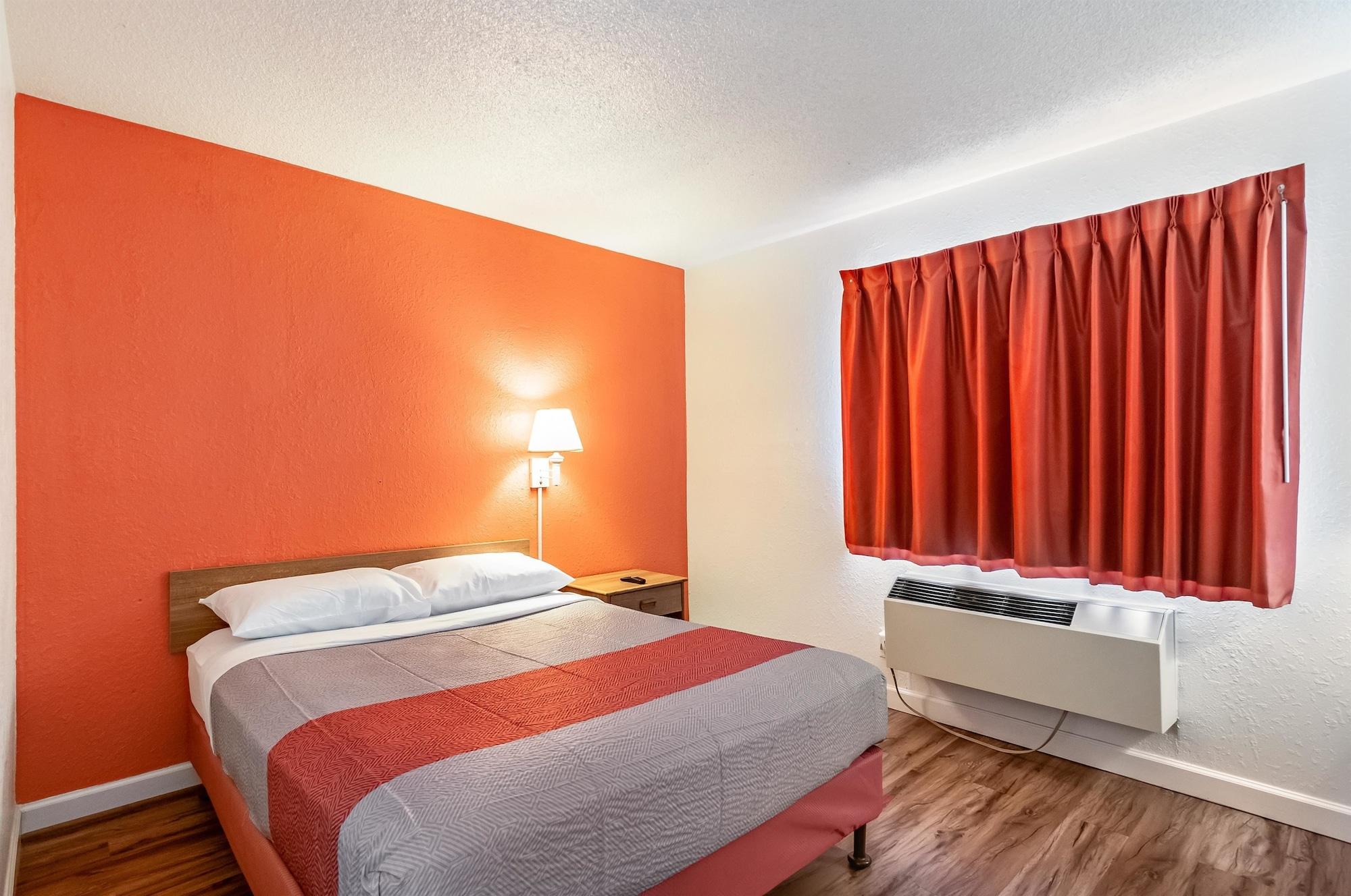 Motel 6-Naperville, Il ภายนอก รูปภาพ
